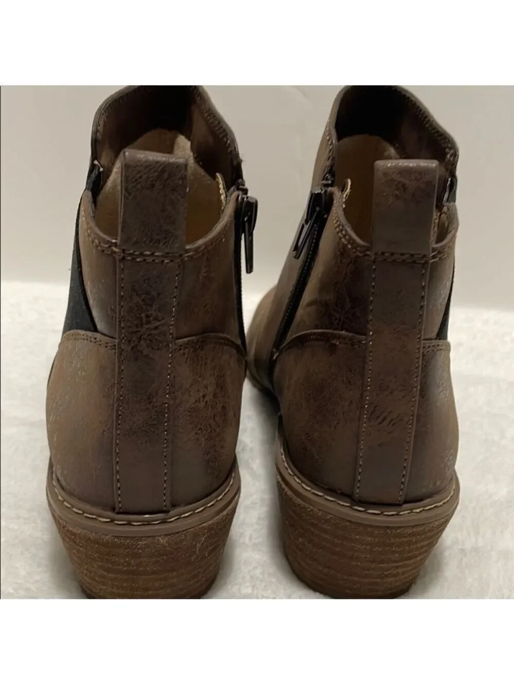 NWOB Soul Naturalizer Brown Ankle Boots Sz 8.5W